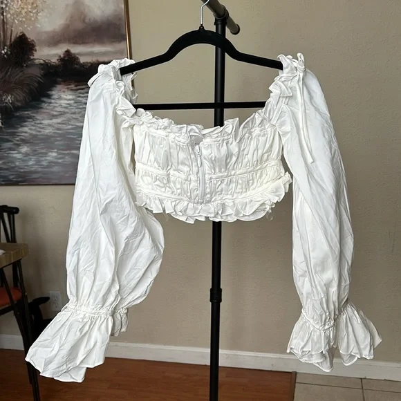 NWOT House of CB Tula Ruched Off‎ Shoulder Top White Small